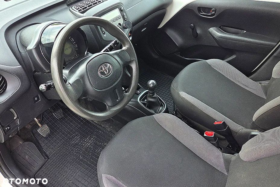 Toyota Aygo 1.0 VVT-i Sprint EU6 - 8