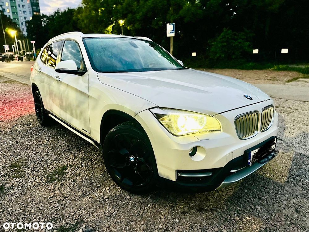 BMW X1 xDrive18d xLine - 10