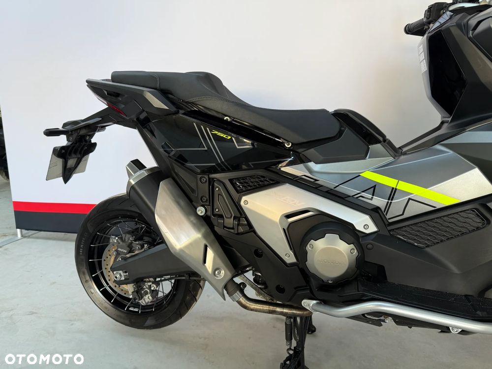Honda X-ADV - 23