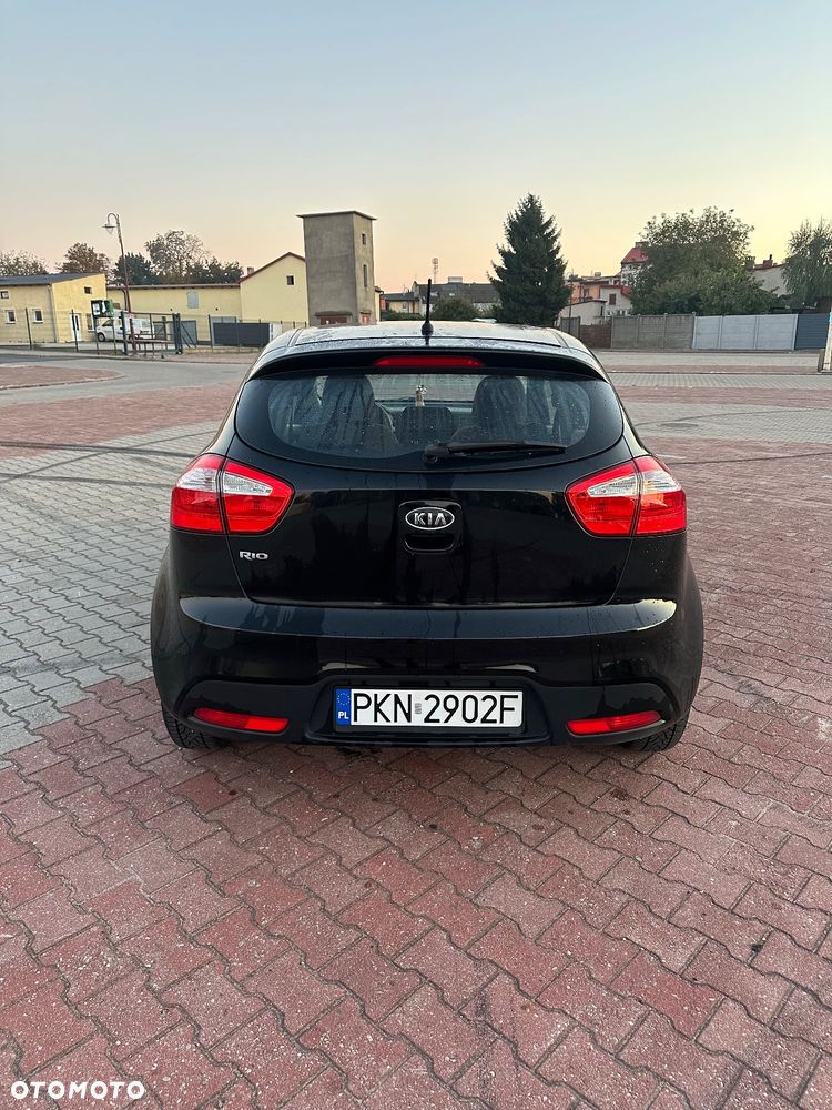 Kia Rio 1.4 M - 2