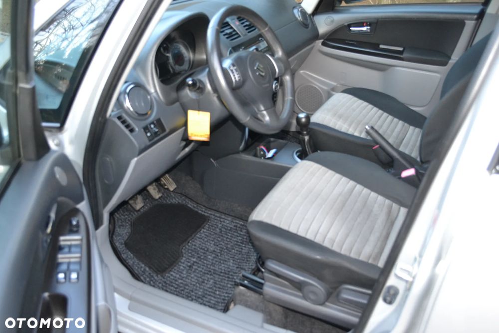 Suzuki SX4 1.6 Premium 4WD - 7