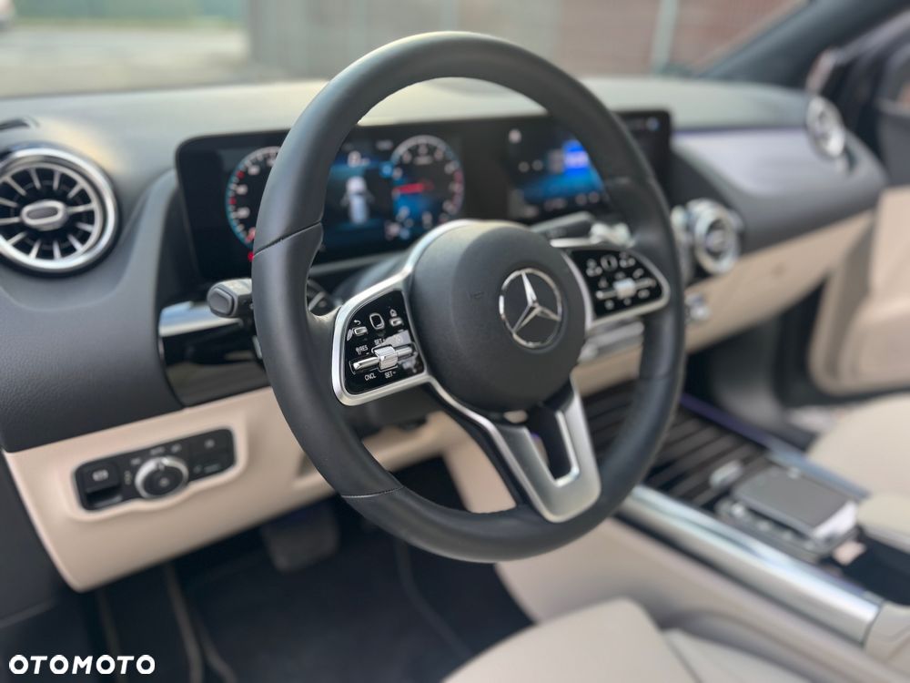 Mercedes-Benz Klasa B 180 Progressive 7G-DCT - 11