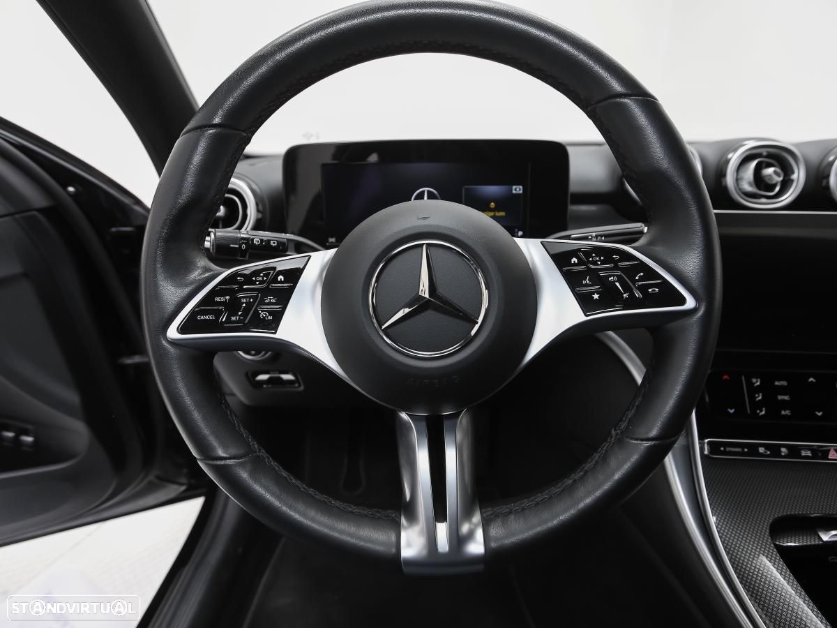 Mercedes-Benz C 300 e Avantgarde - 20