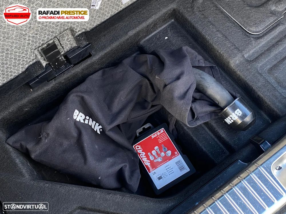 Mercedes-Benz C 300 de T 9G-TRONIC AMG Line - 44