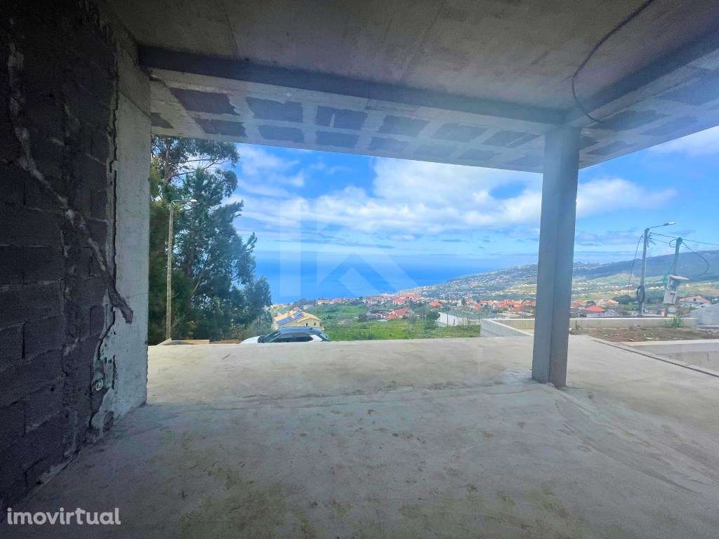 Moradia T3 de Luxo em construção com Piscina e Vista Mar no Arco da... - Grande imagem: 2/19