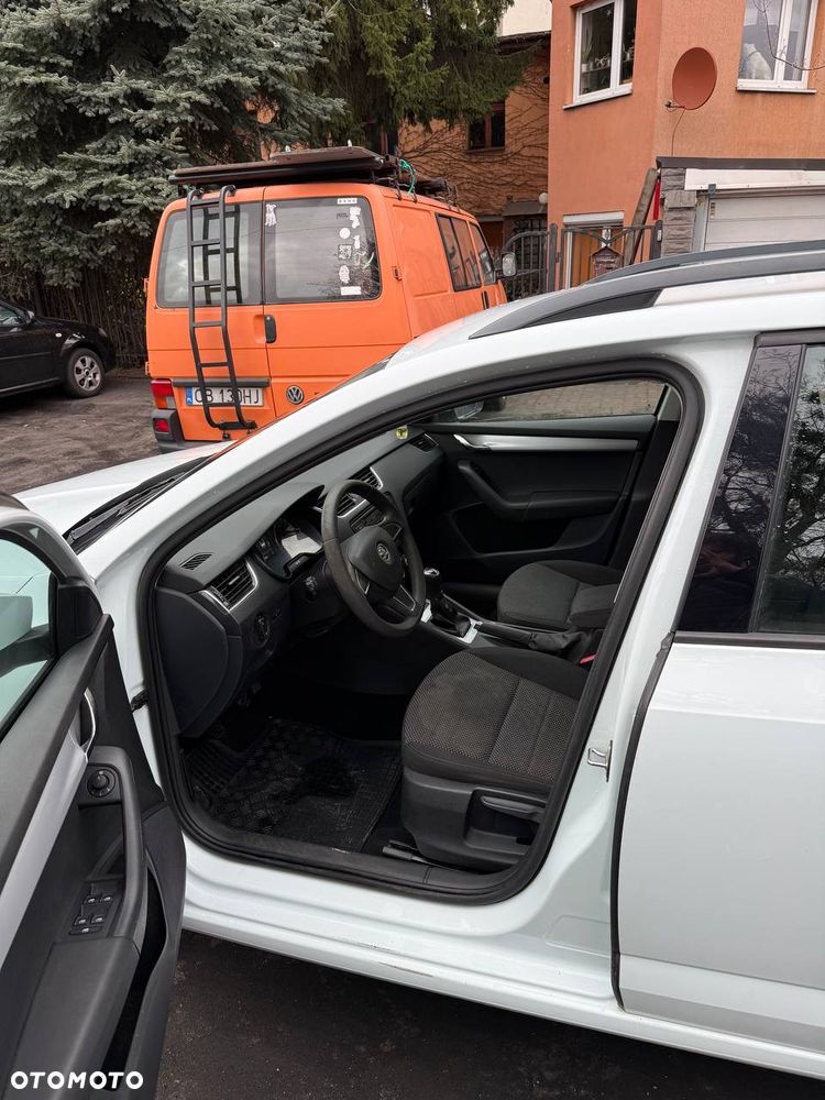 Skoda Octavia 1.6 TDI (Green tec) Active - 7