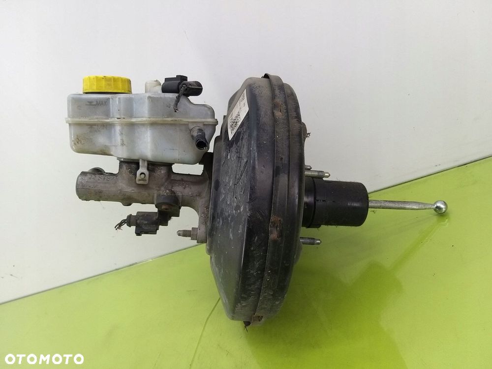 Serwo hamulca Skoda Fabia II 2007-2014 1,2 12V B 6R1614105J VW POLO V - 1