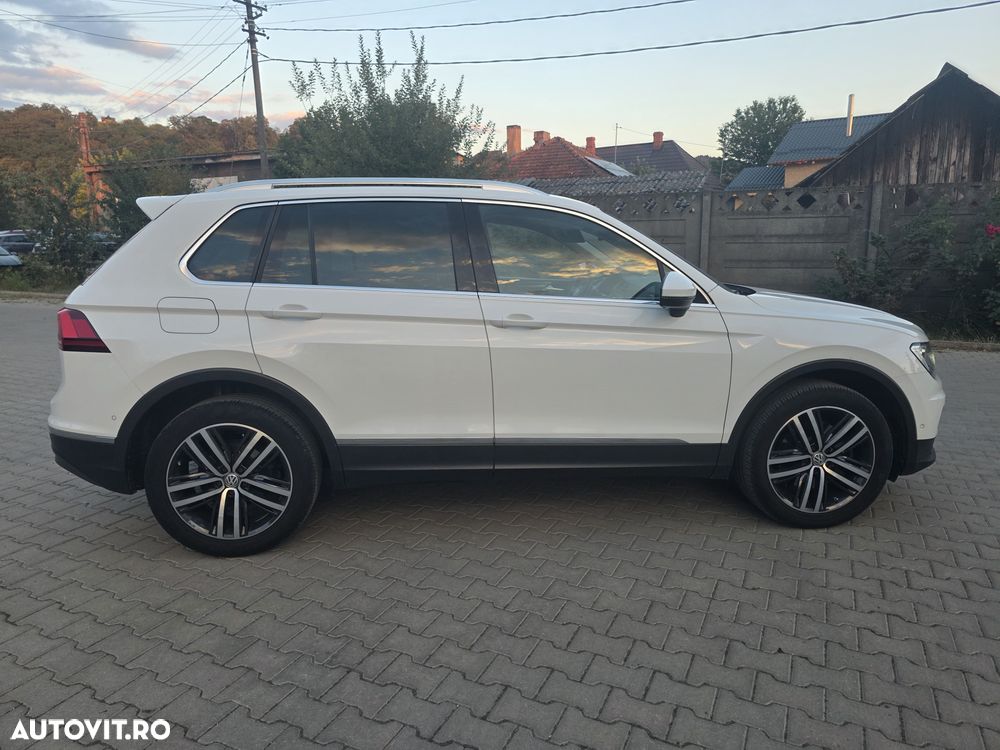 Volkswagen Tiguan 2.0 TDI SCR 4MOTION DSG Highline - 25