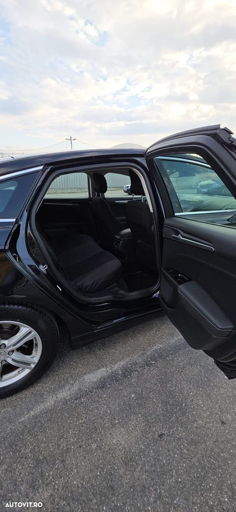 Ford Mondeo 1.5 TDCi ECOnetic Start-Stopp Titanium - 23