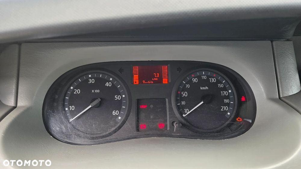 Renault Trafic - 20