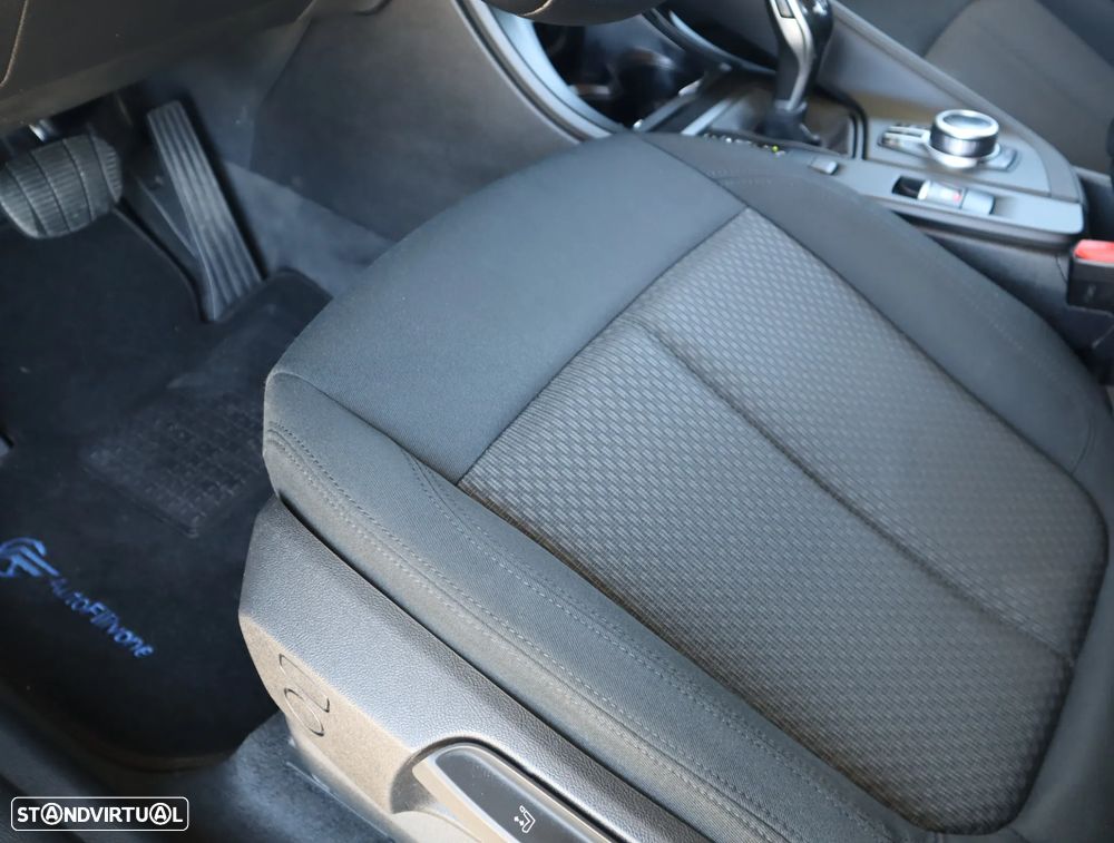 BMW X1 16 d sDrive Auto - 28