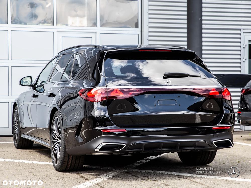 Mercedes-Benz Klasa E 220 d mHEV 4-Matic AMG 9G-Tronic - 5
