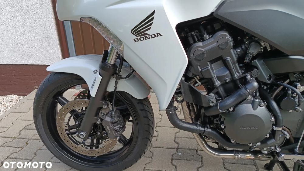 Honda CBF - 29