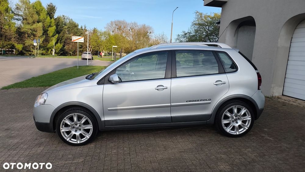 Volkswagen Polo Cross - 17