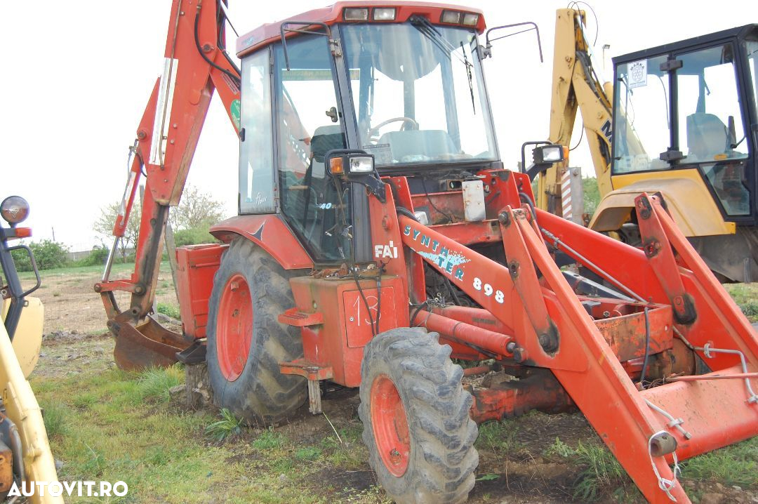 Dezmembrez FAI KOMATSU 898 - 2