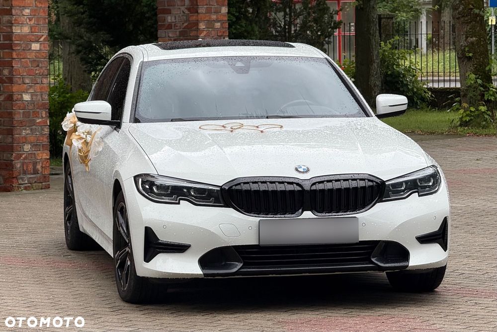 BMW Seria 3 330i Sport Line sport - 26