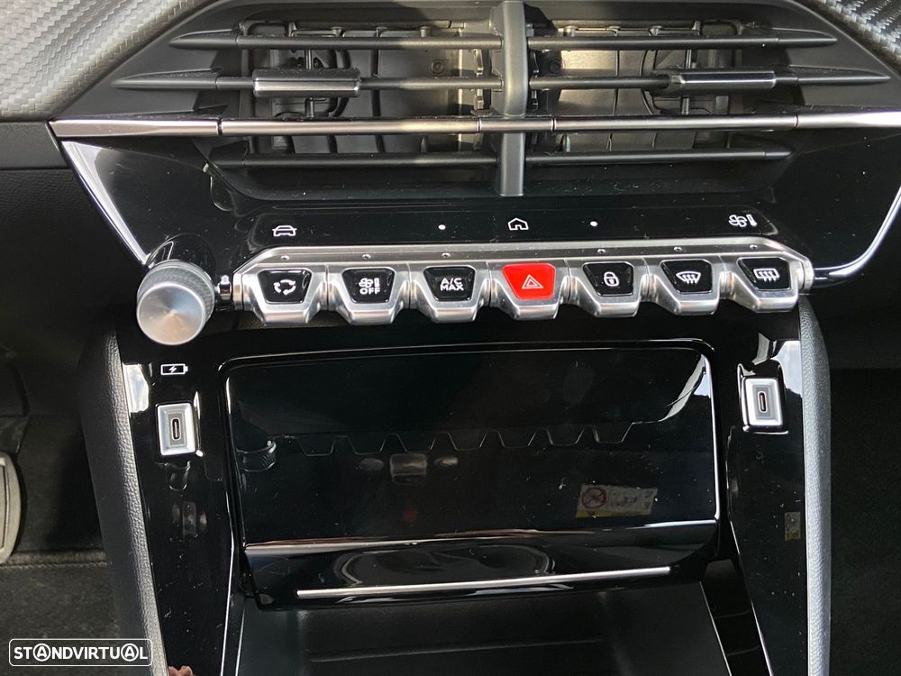 Peugeot 2008 1.2 PureTech Allure - 15