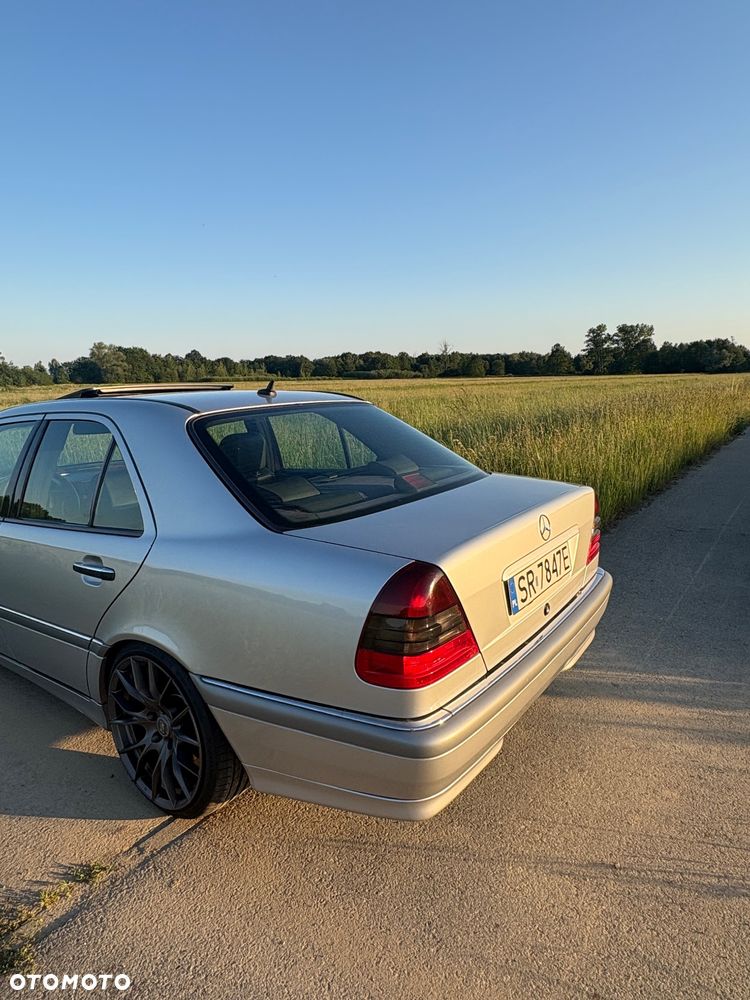 Mercedes-Benz Klasa C - 20