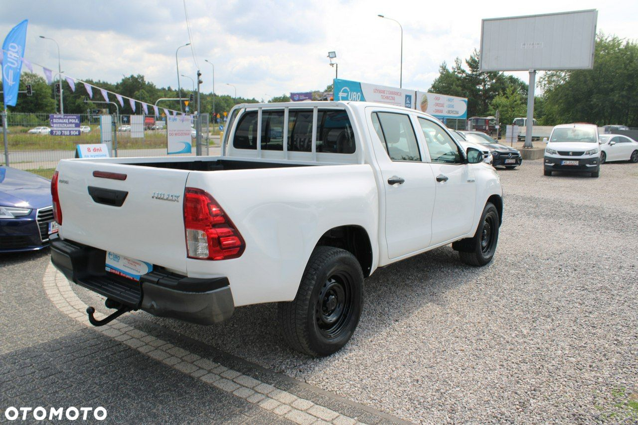 Toyota Hilux - 6