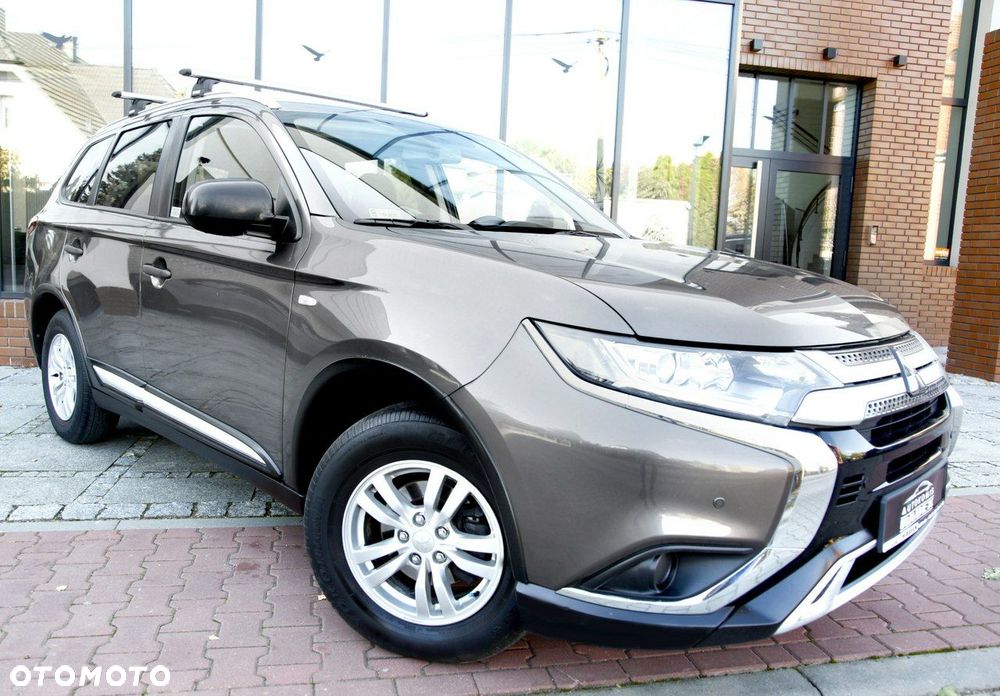 Mitsubishi Outlander - 29