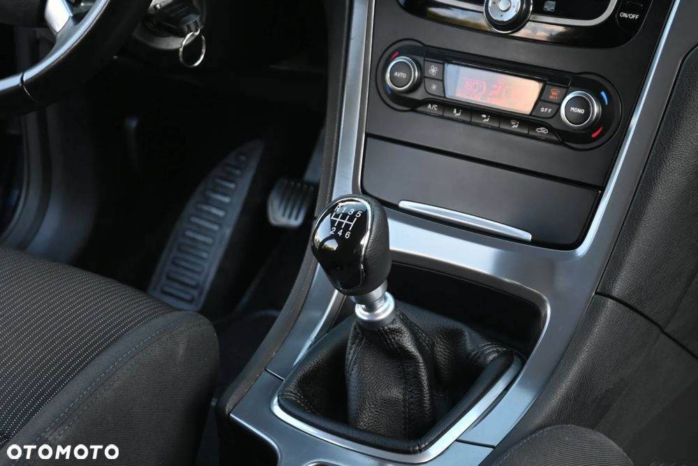 Ford Mondeo 2.0 TDCi Ghia X - 26