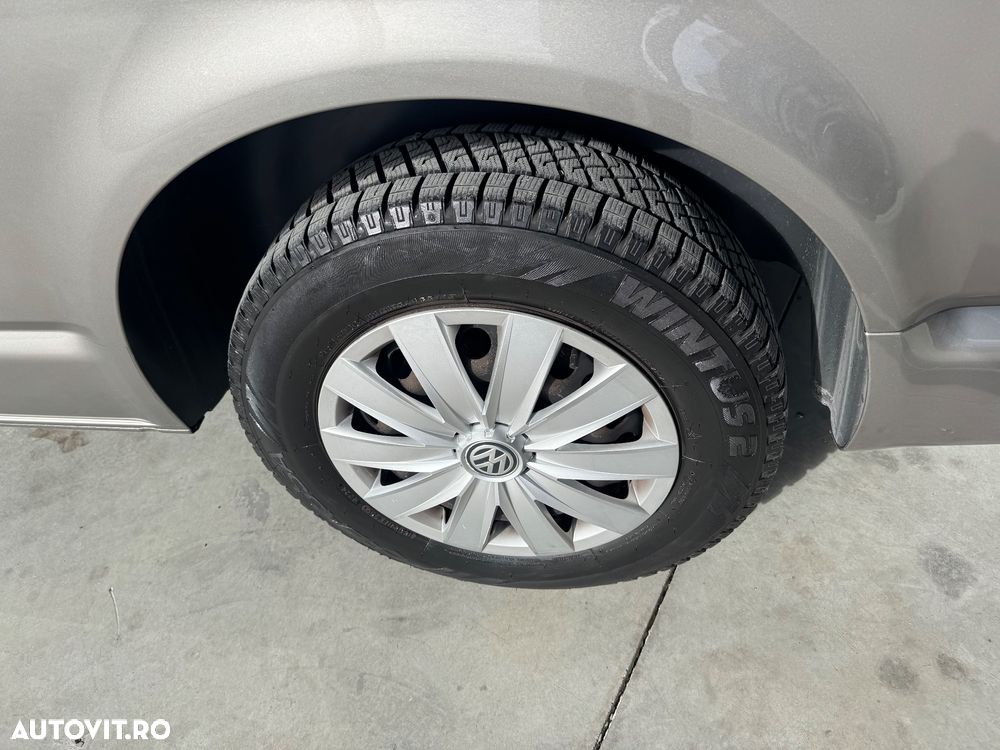 Volkswagen Multivan - 33