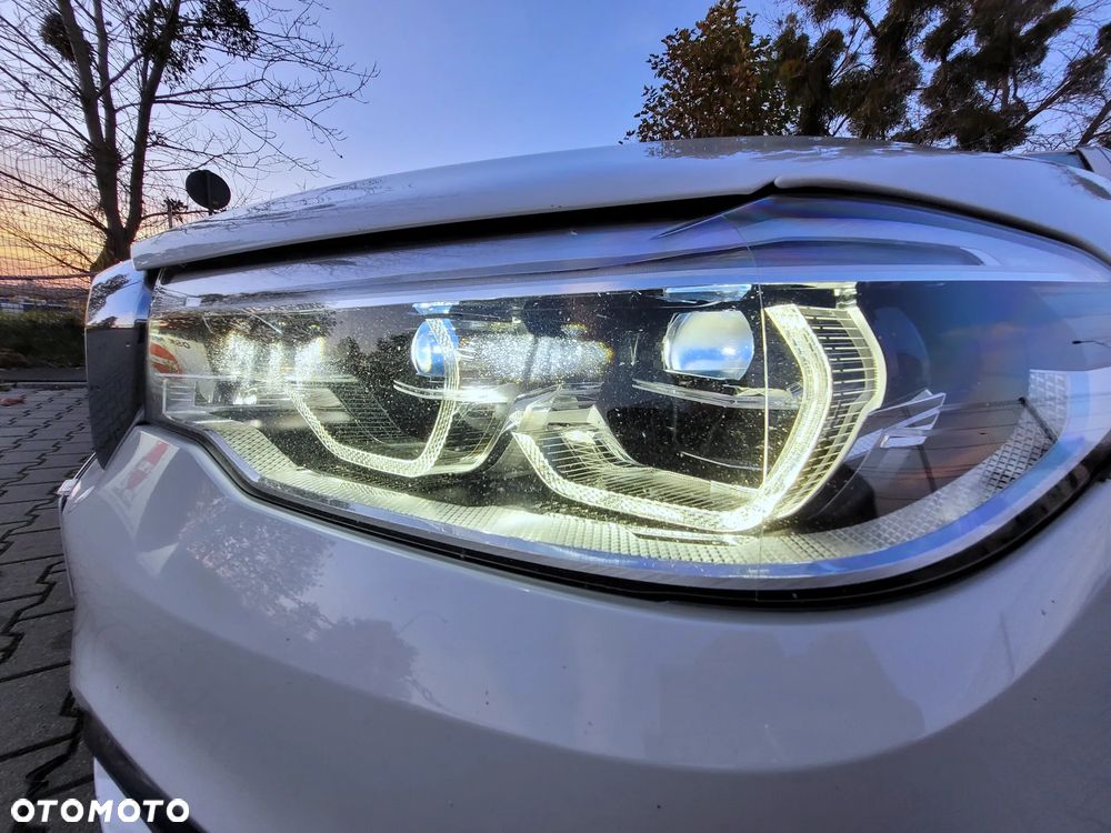BMW Seria 5 520d Sport Line - 18