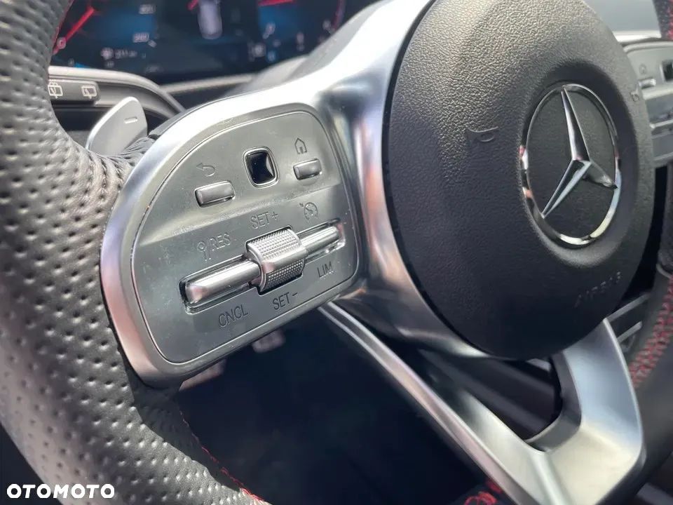 Mercedes-Benz CLA 200 d AMG Line 8G-DCT - 23