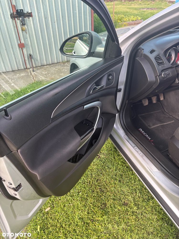 Opel Insignia 2.0 CDTI Cosmo - 12