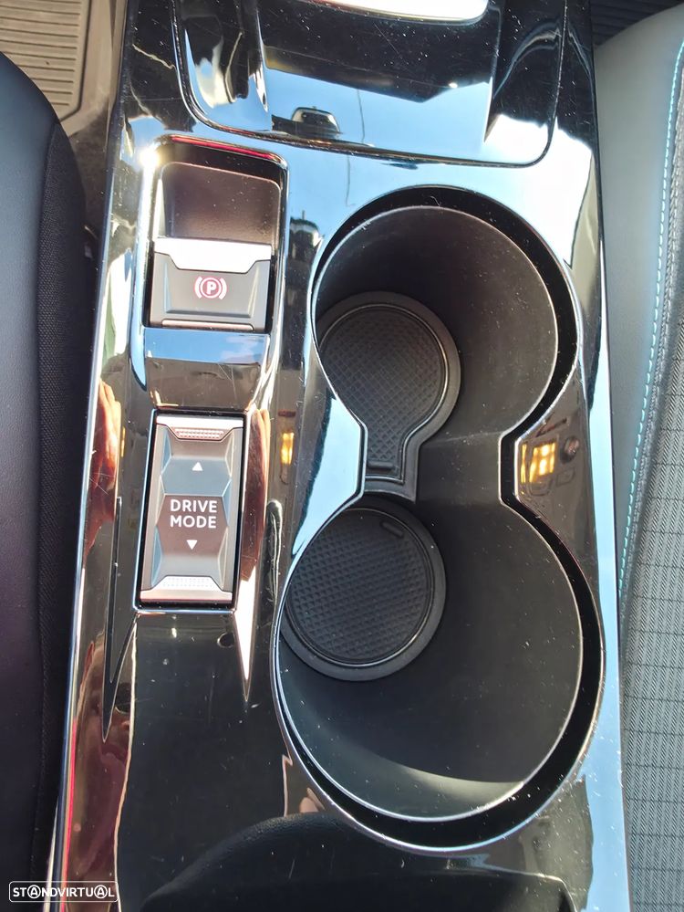 Peugeot 208 PureTech 100 EAT8 Allure Pack - 18