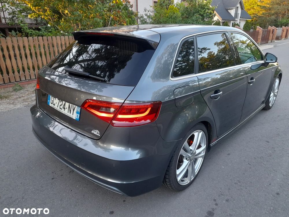 Audi A3 Sportback - 2
