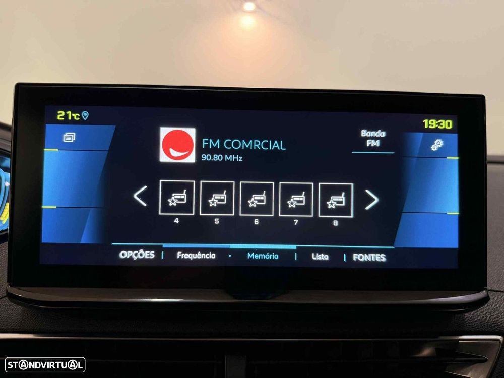 Peugeot 3008 1.6 Hybrid Allure e-EAT8 - 22