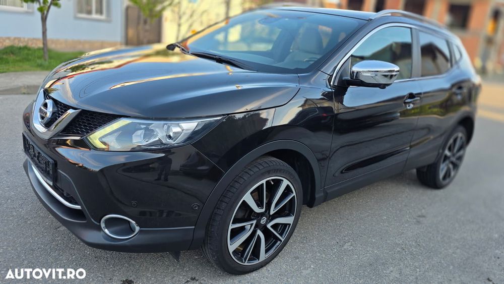 Nissan Qashqai 1.6 DCI ALL-MODE 4x4i PREMIER - 1
