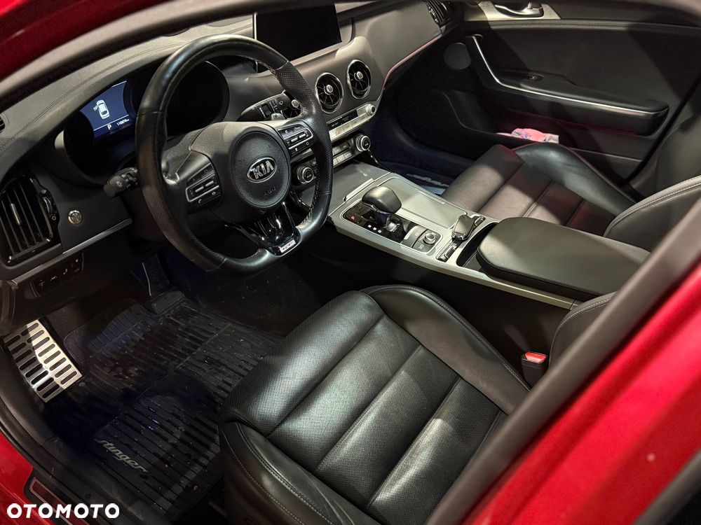Kia Stinger 3.3 T-GDI V6 GT AWD - 8