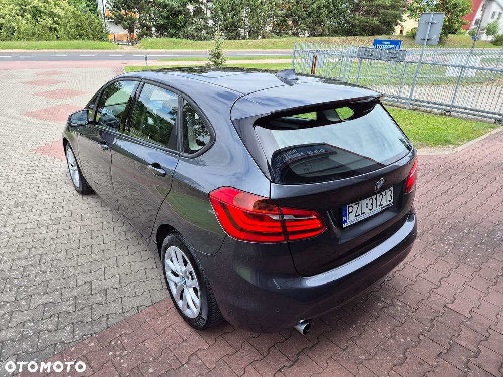BMW Seria 2 218d Sport-Aut Luxury Line - 11
