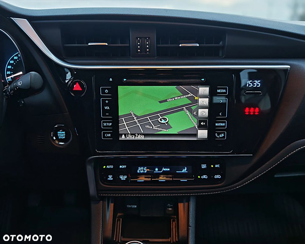 Toyota Auris 1.2 T Premium - 30