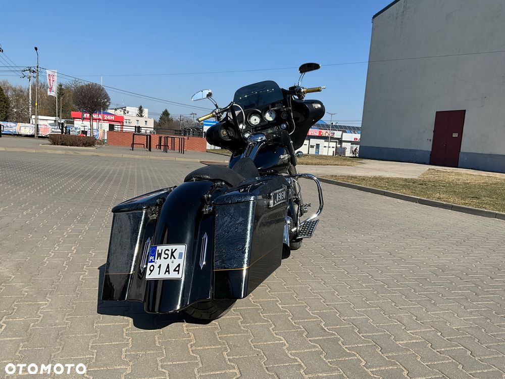 Harley-Davidson Touring Street Glide - 8