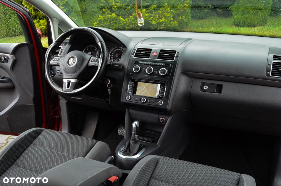 Volkswagen Touran 1.6 TDI DPF BlueMotion Technology DSG Comfortline - 33