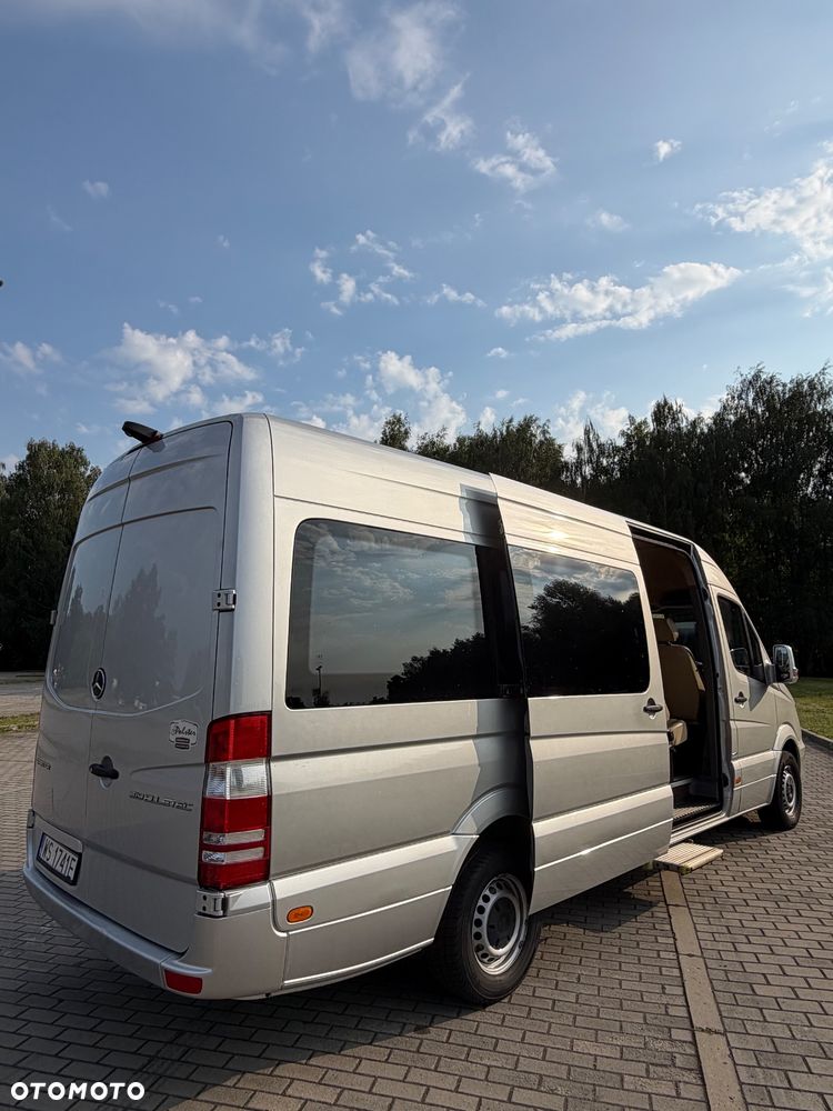 Mercedes-Benz Sprinter - 14