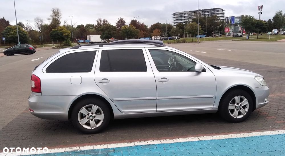 Skoda Octavia 2.0 TDI Ambiente - 1