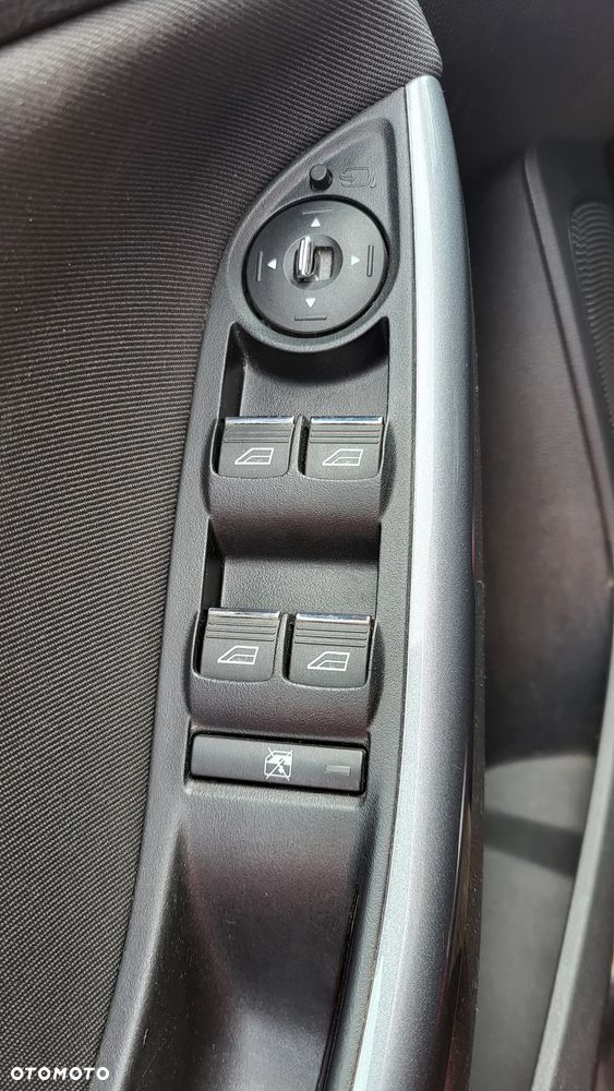 Ford Focus 1.6 EcoBoost Titanium - 15
