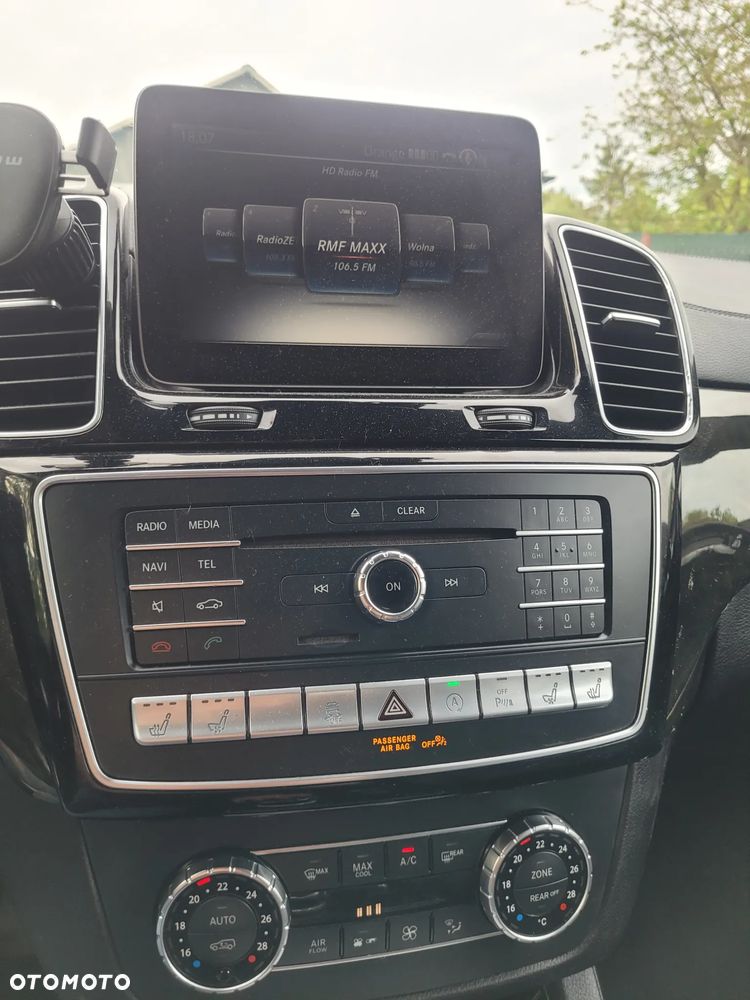 Mercedes-Benz GLS 500 4Matic 9G-TRONIC AMG Line - 7