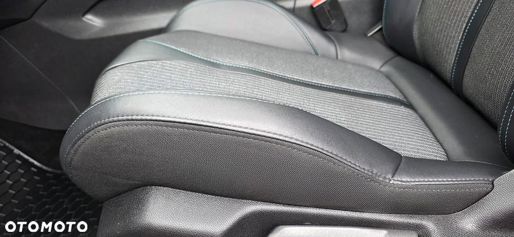 Peugeot 5008 1.5 BlueHDi Allure S&S EAT8 - 9