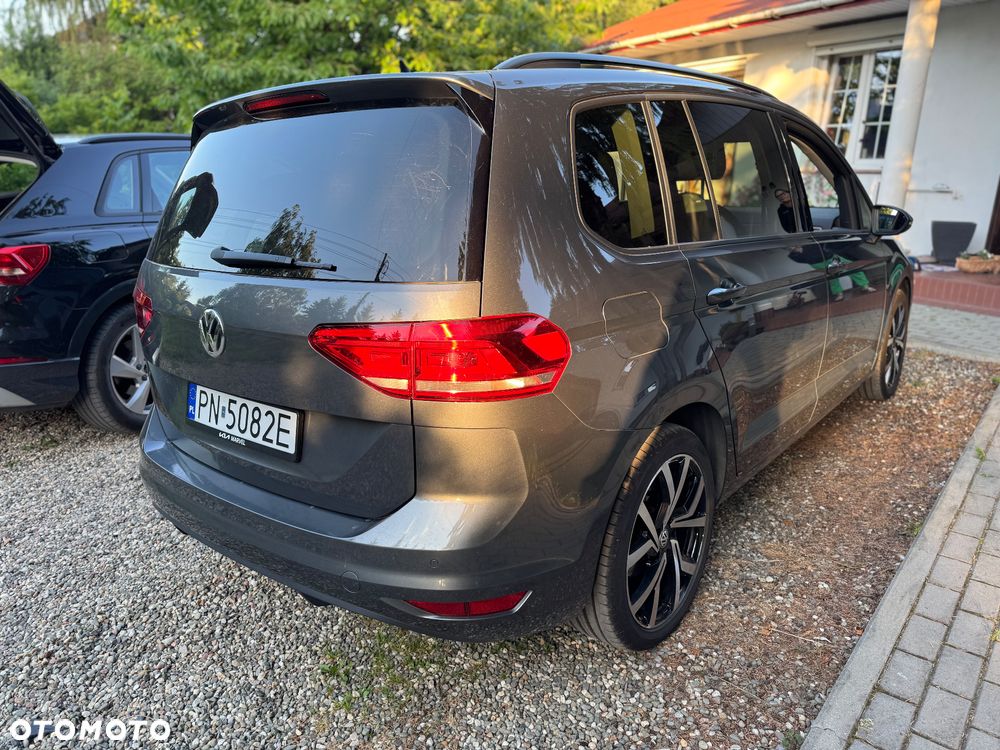 Volkswagen Touran 1.5 TSI EVO Comfortline DSG - 5