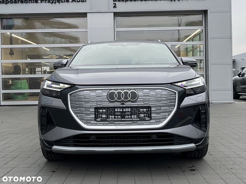 Audi Q4 e-tron - 14