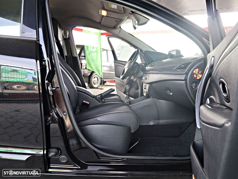 Renault Mégane Sport Tourer 1.5 dCi Dynamique CO2 Champion - 24