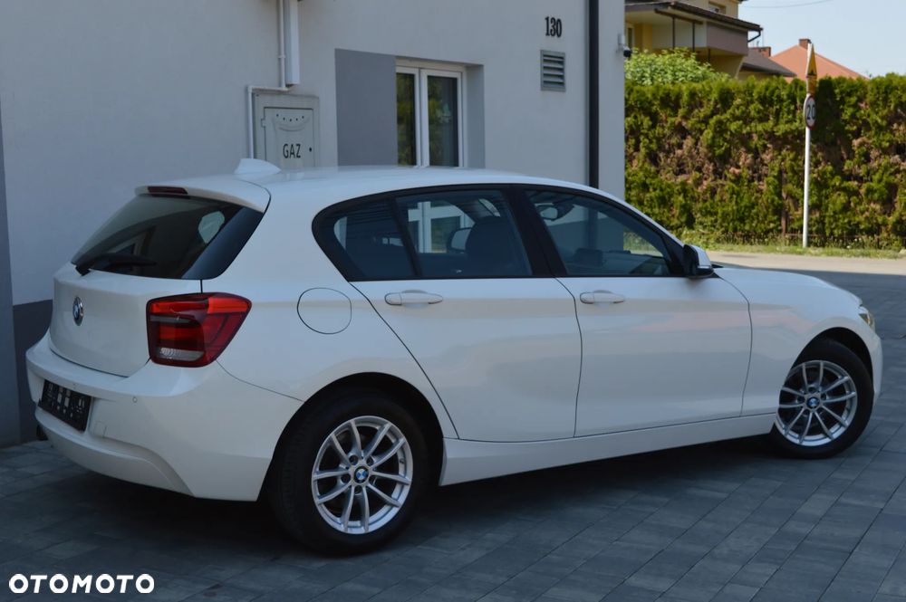 BMW Seria 1 114d Sport Line - 14
