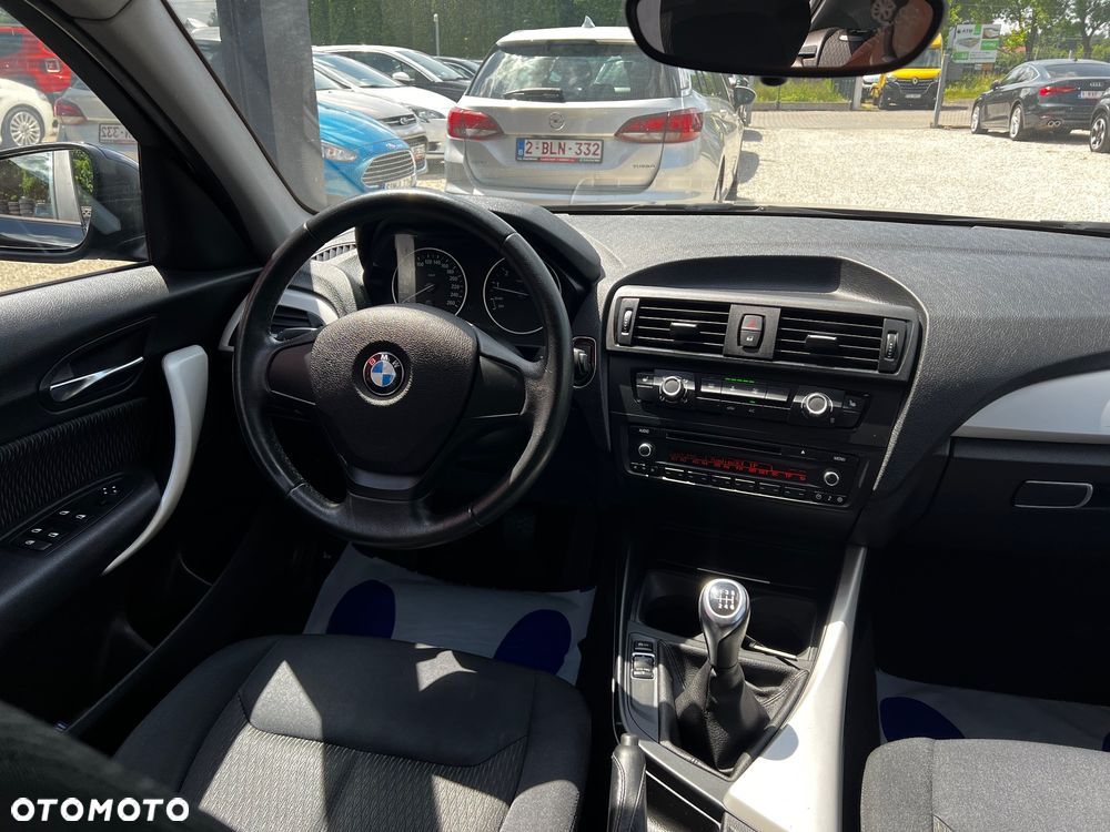 BMW Seria 1 116i - 20