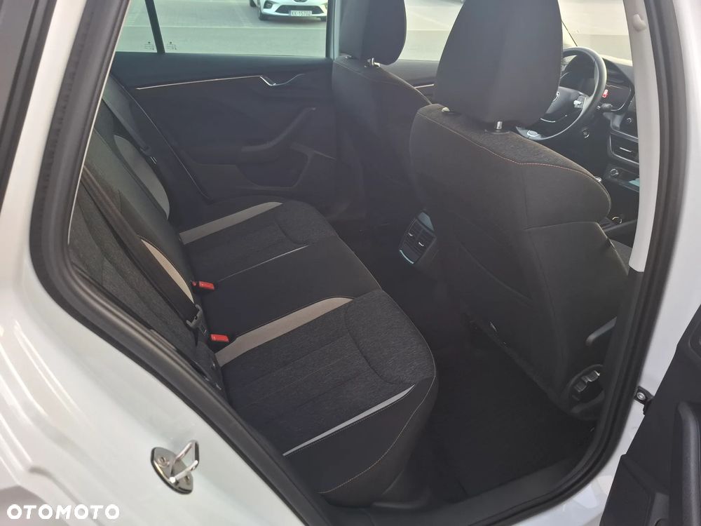 Skoda Kamiq 1.5 TSI Style - 14