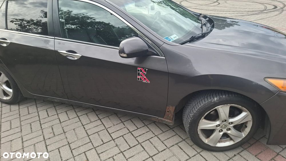 Honda Accord 2.0 Executive - 18
